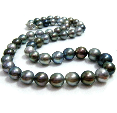 Multicoloured Light Coloured Tahitian Circle Drop Necklace